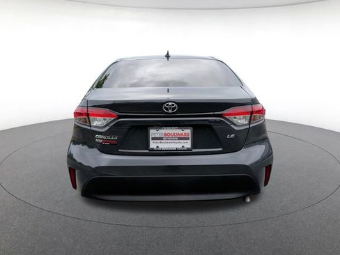 Used 2025 Toyota Corolla LE FWD image 5