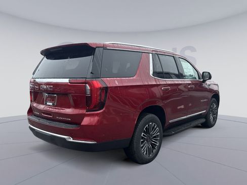 New 2026 GMC Yukon Elevation image 7