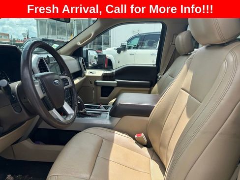 Used 2018 Ford F150 Lariat w/ Equipment Group 502A Luxury AWD/4WD image 7
