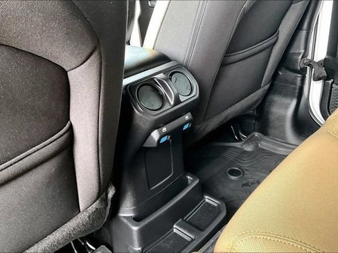 Used 2023 Jeep Wrangler Unlimited w/ 8.4" Radio Group AWD/4WD image 32