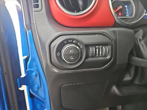 Used 2022 Jeep Gladiator Rubicon w/ LED Lighting Group image 22