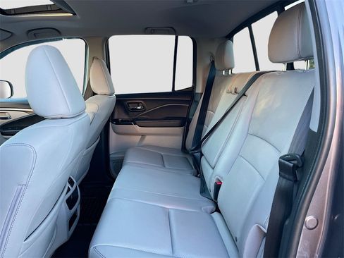 Used 2022 Honda Ridgeline RTL-E image 25