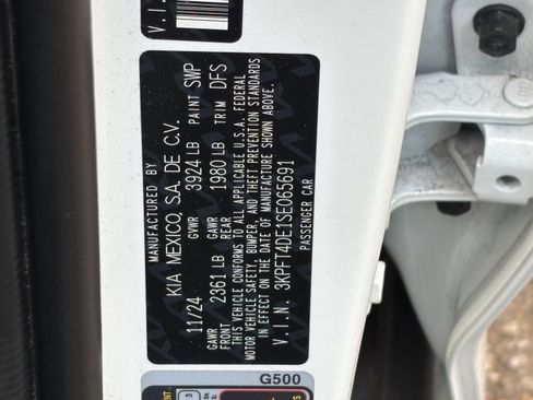 Used 2025 Kia K4 LXS FWD image 28