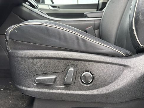 Used 2024 Hyundai Palisade SEL AWD/4WD image 25