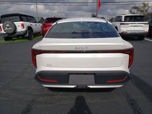 Certified 2025 Kia K4 FWD image 5