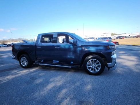 Certified 2019 Chevrolet Silverado 1500 LTZ w/ LTZ Plus Package image 7