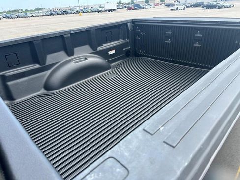 Used 2023 Ford F150 Lariat w/ Trailer Tow Package AWD/4WD image 9