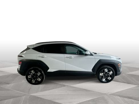 Used 2024 Hyundai Kona SEL AWD/4WD image 9
