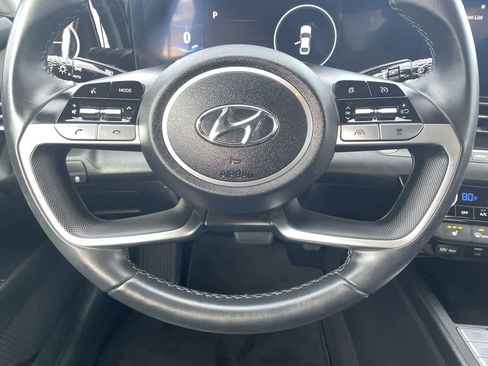 Used 2023 Hyundai Elantra Limited image 10