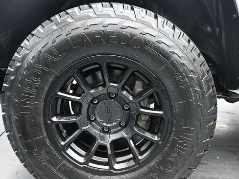 Used 2023 Toyota Tacoma SR image 14