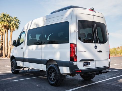 Used 2024 Mercedes-Benz Sprinter 2500 image 6