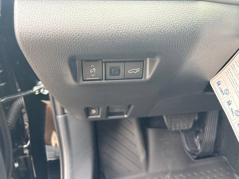 Used 2026 Toyota RAV4 XSE w/ Panoramic Sun Roof Package AWD/4WD image 19