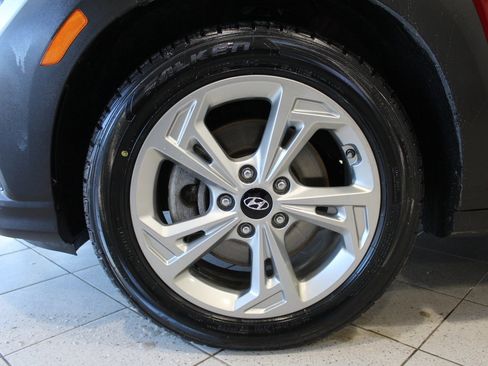Used 2023 Hyundai Kona SEL image 9