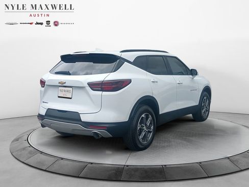 Used 2024 Chevrolet Blazer LT w/ Convenience Package FWD image 16