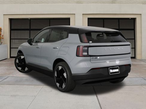 New 2026 Volvo EX30 Plus image 3