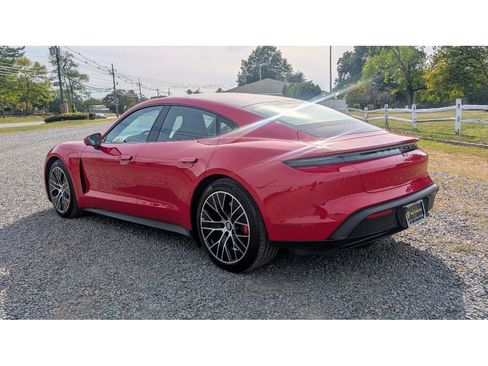 Used 2020 Porsche Taycan 4S image 5