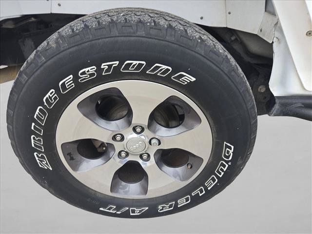 Used 2017 Jeep Wrangler Unlimited Sahara AWD/4WD image 22