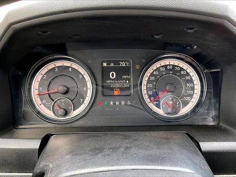 Used 2017 RAM 1500 Express image 22