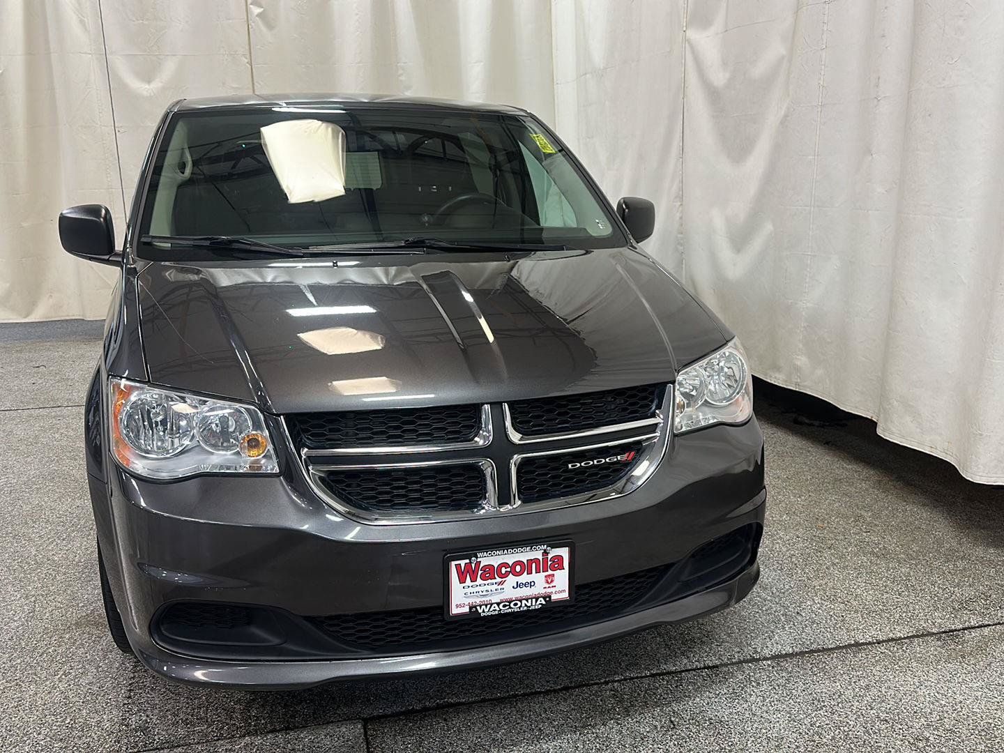 Used 2015 Dodge Grand Caravan SE w/ Quick Order Package 29E SE FWD image 8