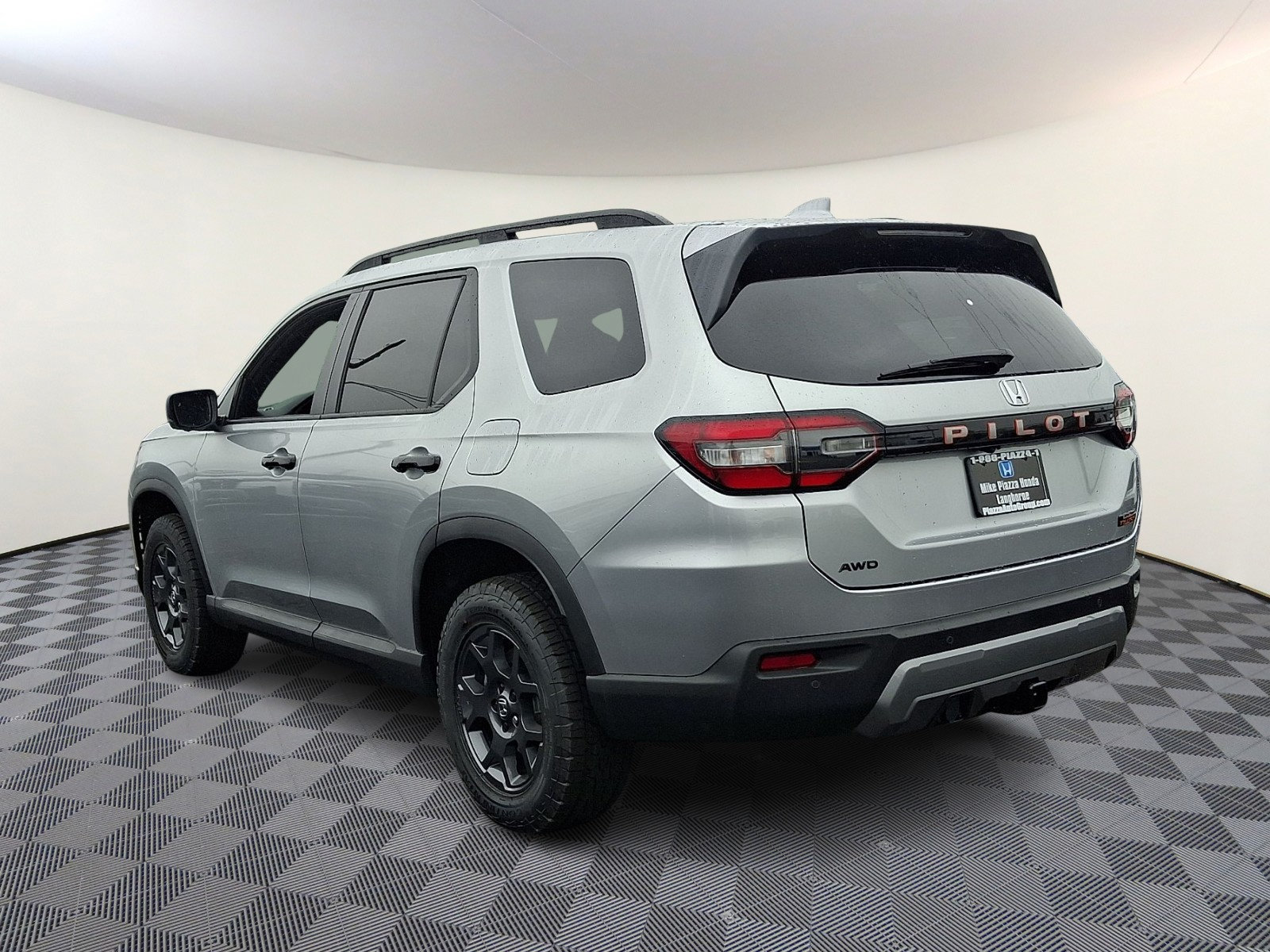 New 2026 Honda Pilot TrailSport image 3