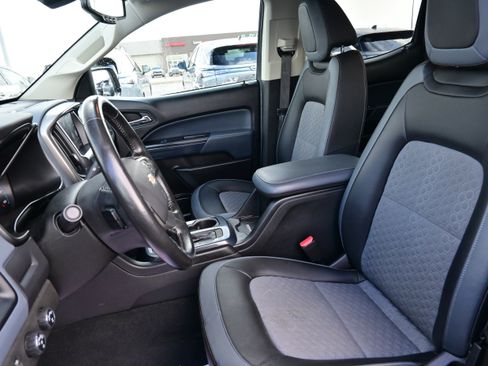 Used 2022 Chevrolet Colorado Z71 w/ Trail Boss Package image 23