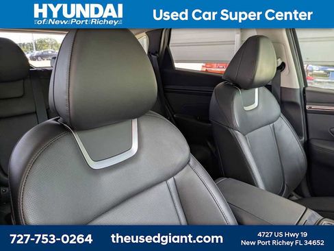 Used 2024 Hyundai Tucson Limited AWD/4WD image 6