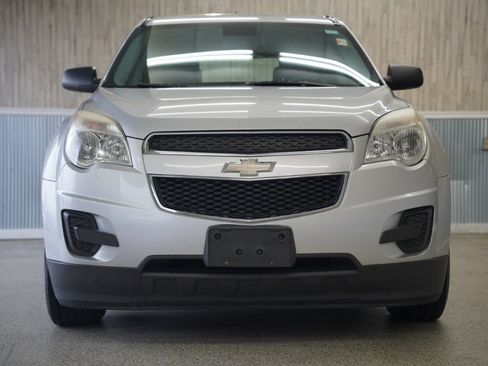 Used 2014 Chevrolet Equinox LS image 3