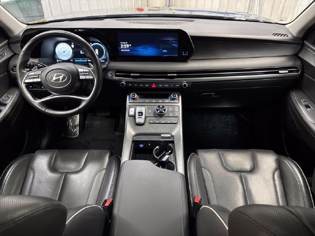Used 2023 Hyundai Palisade Limited w/ Cargo Package AWD/4WD image 11