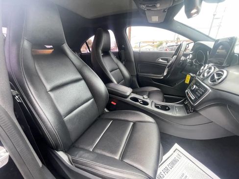 Used 2017 Mercedes-Benz CLA 250 image 13