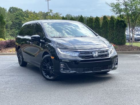 Used 2026 Honda Odyssey Sport-L image 2