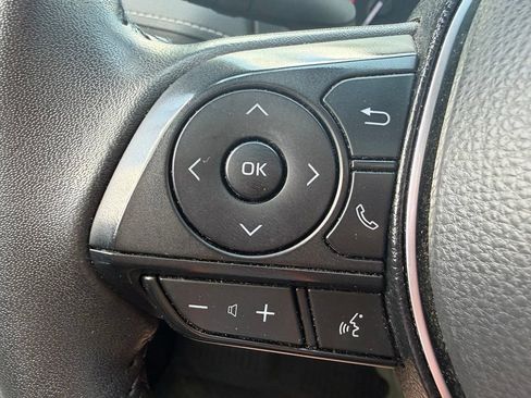 Used 2024 Toyota RAV4 XLE Premium FWD image 31