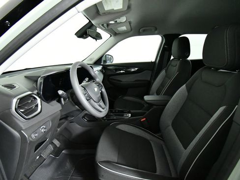 New 2026 Chevrolet TrailBlazer LT image 5