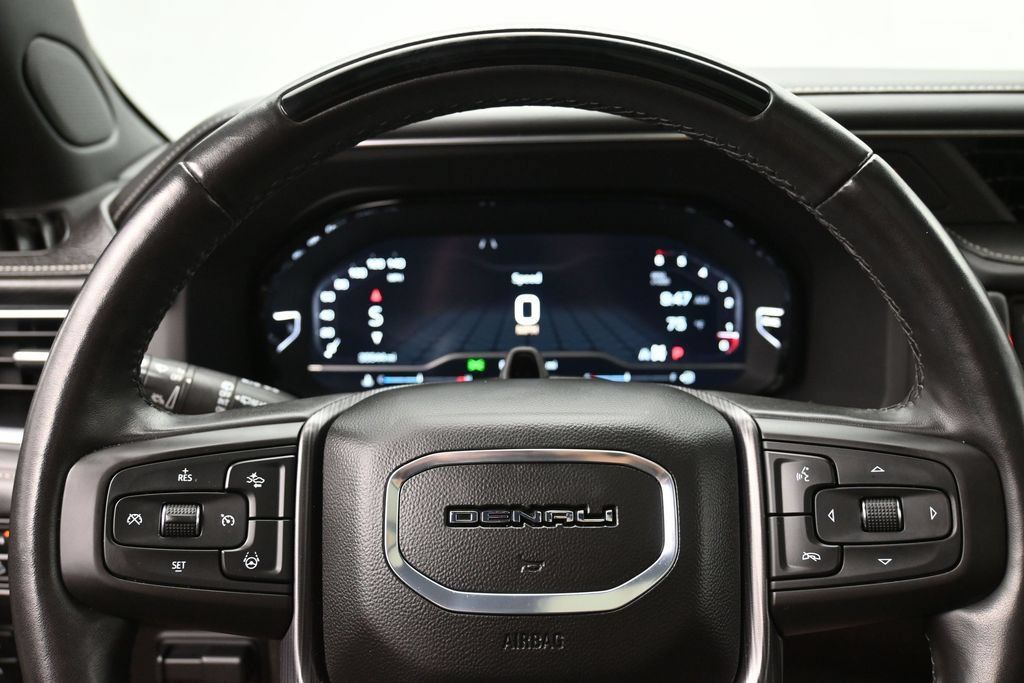 Used 2023 GMC Yukon Denali Ultimate w/ LPO, Floor Liner Package AWD/4WD image 12