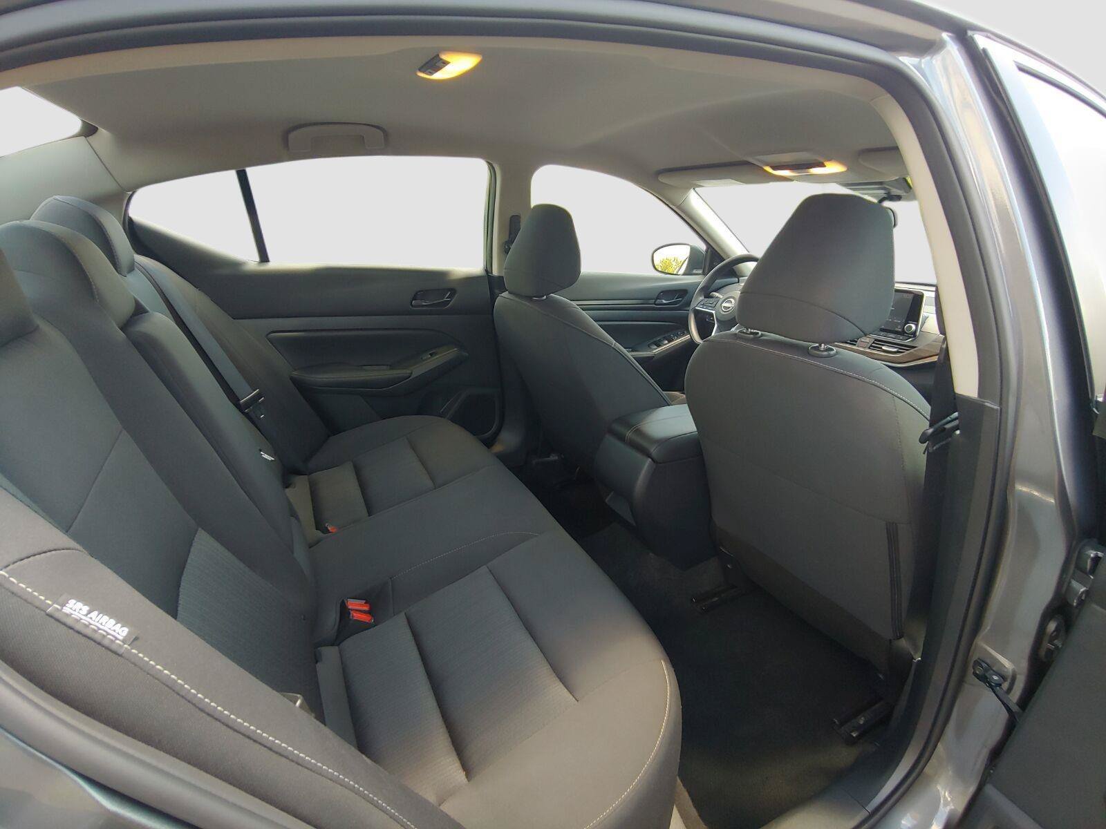 Used 2026 Nissan Altima 2.5 SV FWD image 30