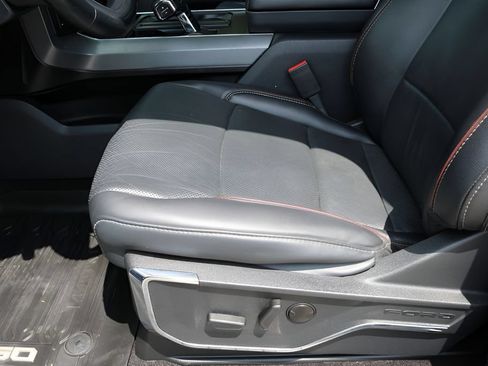 Used 2022 Ford F150 Lariat AWD/4WD image 14