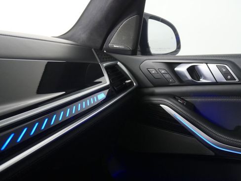 Certified 2024 BMW X7 M60i w/ Executive Package image 31