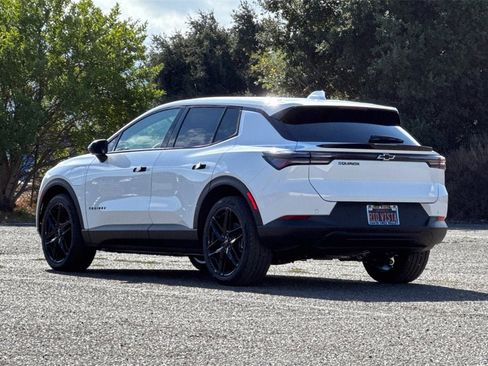 New 2026 Chevrolet Equinox EV LT w/ LPO, Blackout Package image 6