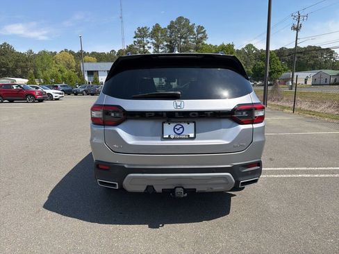 Certified 2023 Honda Pilot Elite image 6