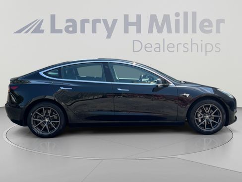 Used 2019 Tesla Model 3 Standard Range Plus RWD image 6