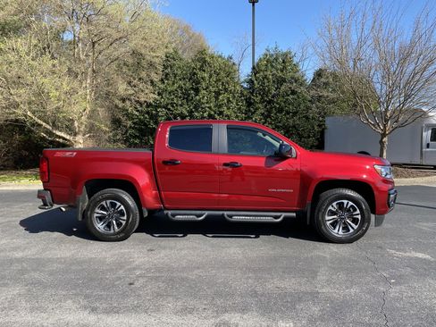 Used 2021 Chevrolet Colorado Z71 image 10