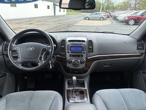 Used 2011 Hyundai Santa Fe SE AWD/4WD image 19