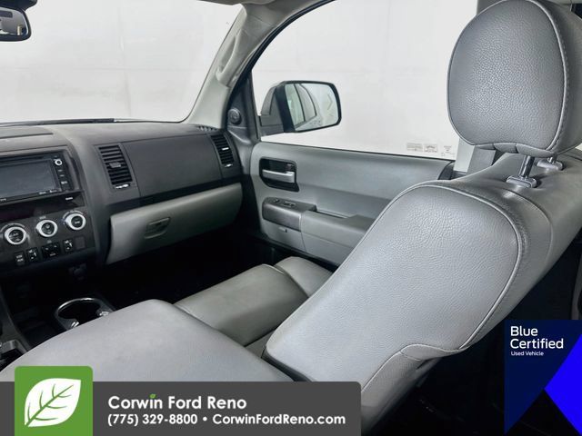 Used 2018 Toyota Sequoia Limited w/ Safety & Convenience Package AWD/4WD image 29