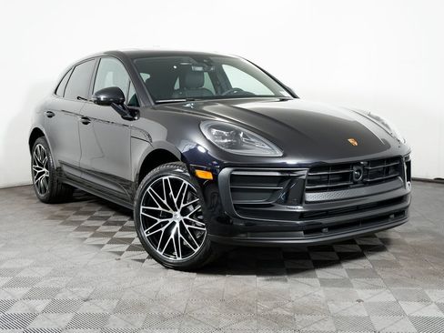 New 2026 Porsche Macan image 9
