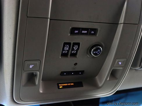 Used 2017 GMC Yukon XL Denali w/ Open Road Package image 24