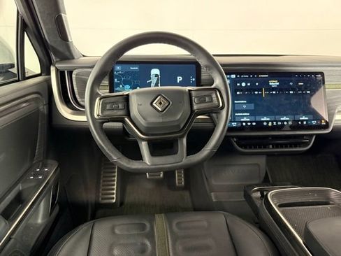 Used 2023 Rivian R1S Adventure AWD/4WD image 25