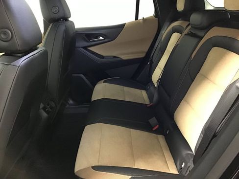 New 2026 Chevrolet Equinox ACTIV w/ Convenience Package III image 14