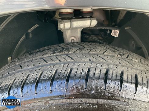 Used 2025 Audi Q6 e-tron Premium w/ Convenience Package image 76