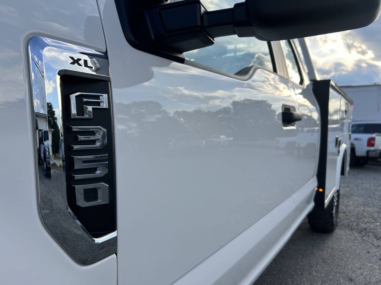Used 2019 Ford F350 XL w/ XL Value Package AWD/4WD image 14