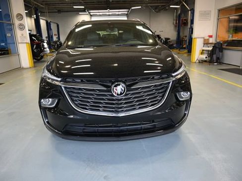Used 2023 Buick Enclave Essence w/ LPO, Touring Package image 2