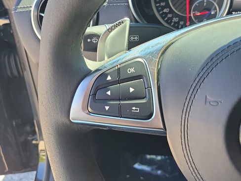 Used 2018 Mercedes-Benz SL 63 AMG image 27